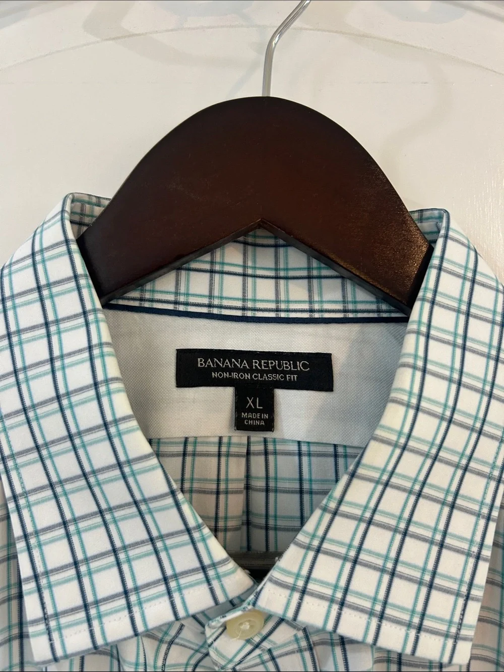Banana Republic button up top